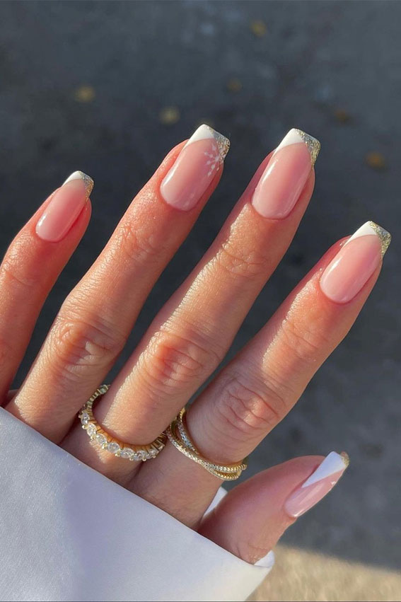 8 Unique Ways To Wear A French Manicure - Off The Court Docket