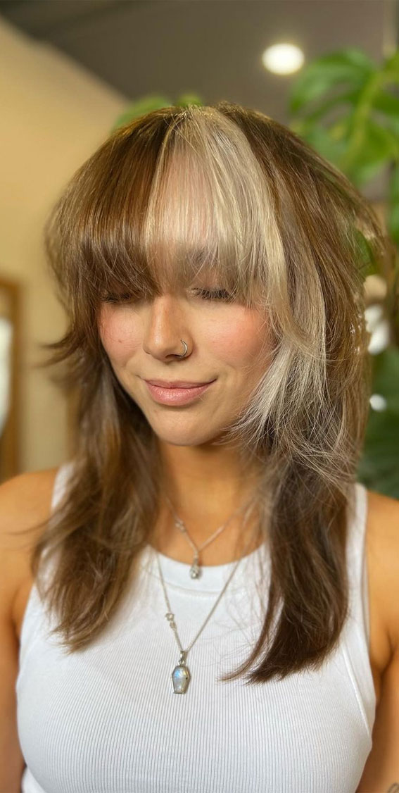 30+ Cute Fringe Hairstyles For Your New Look : Spilt colour fringe + a shaggy cut