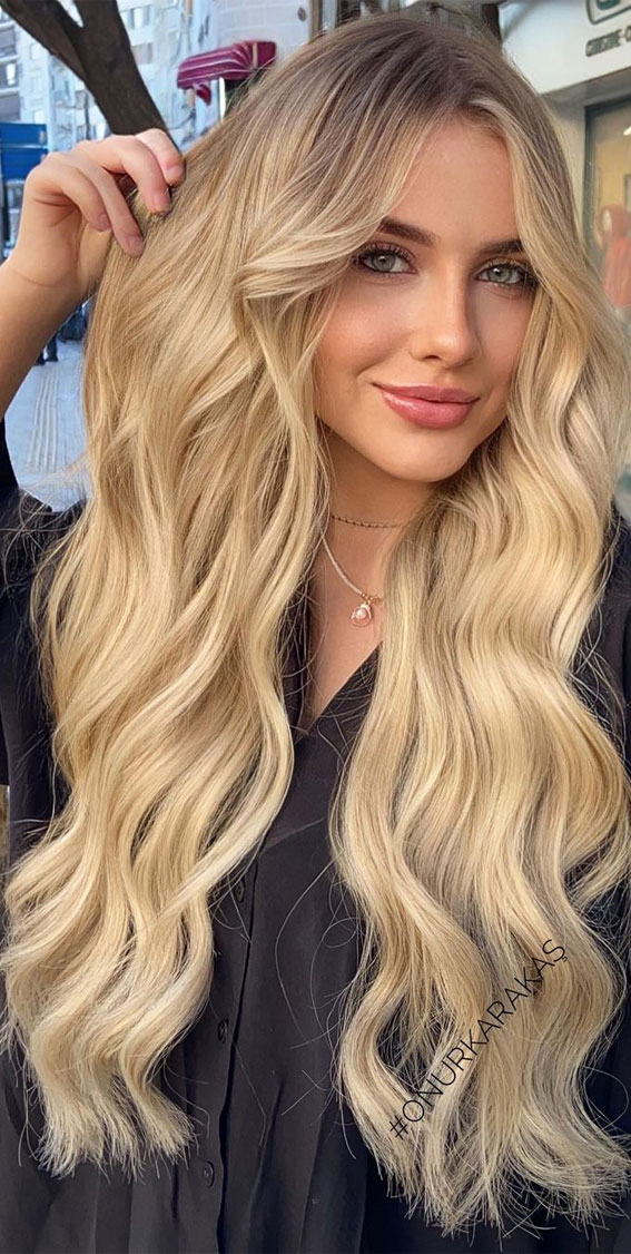 50+ Trendy Hair Colour For Every Women : Vanilla Almond Butter Blonde