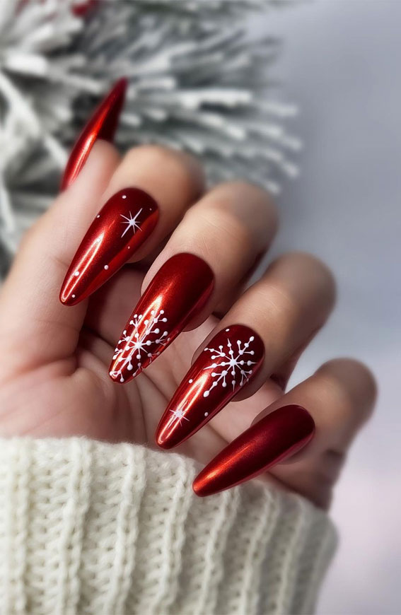 50+ Christmas & Holiday Nails For A Festive Look : Dark Red Christmas Nails with Snowflakes