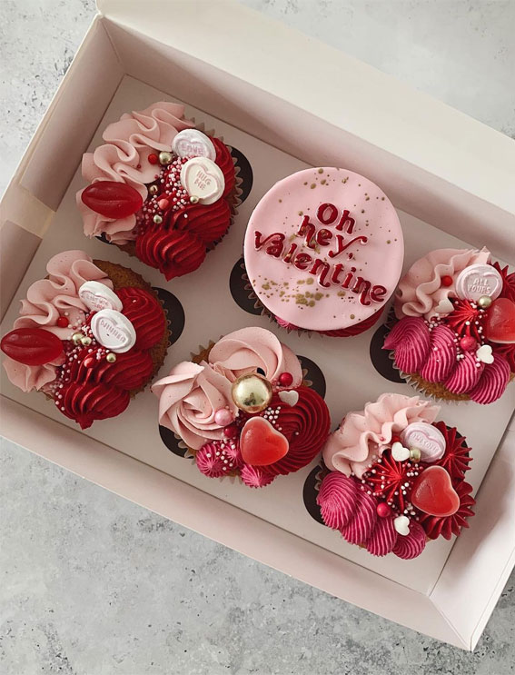 30+ Cute Valentine’s Day Cupcakes : Oh Hey Valentine