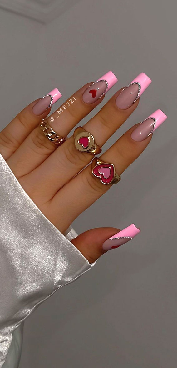 valentine's Day nails simple, valentine French nails, pink Valentine's nails, Valentine's nails short, valentine's day nails 2023,  valentines nails 2023, valentine nail designs almond shape, valentine's day nails red, red nails, pink nails