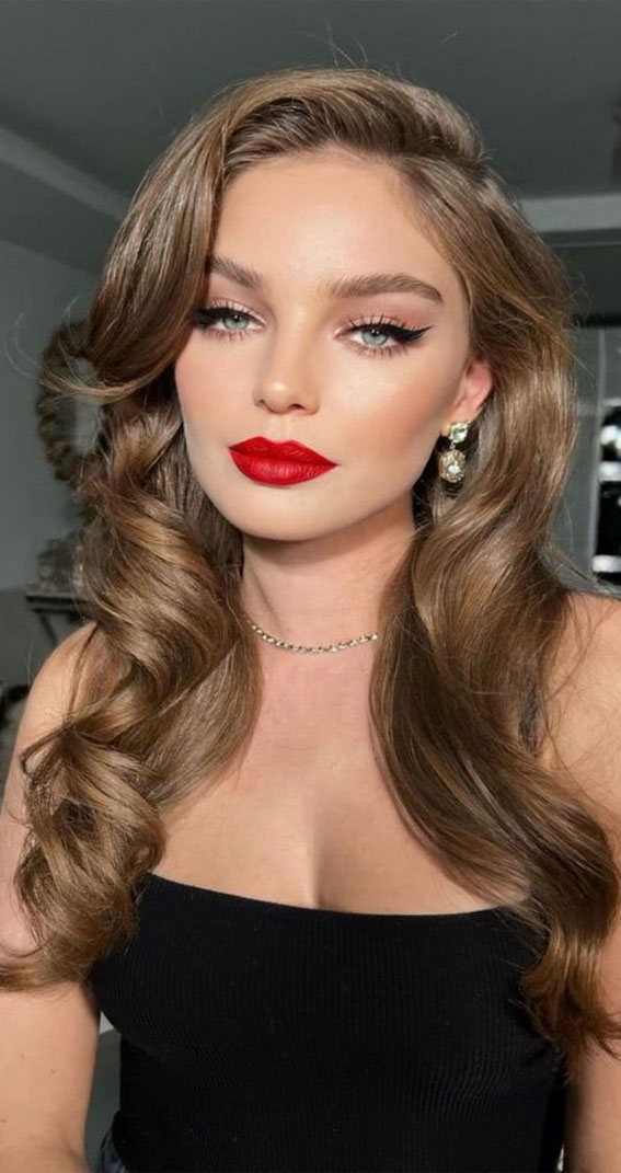 7 Makeup Looks to Wear With a Red Dress - L'Oréal Paris