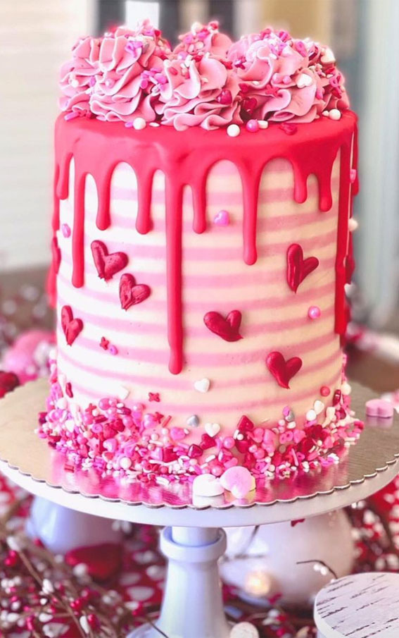 40+ Cute Valentine’s Cake Ideas : Pink & White Stripped Cake