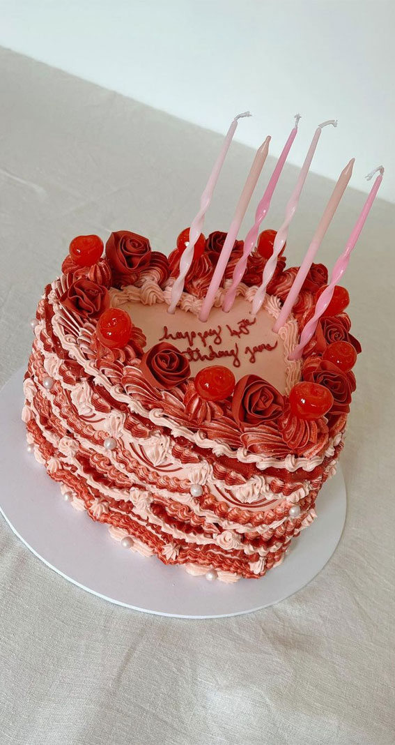 40+ Cute Valentine’s Cake Ideas : Pink and Red Vintage Cake