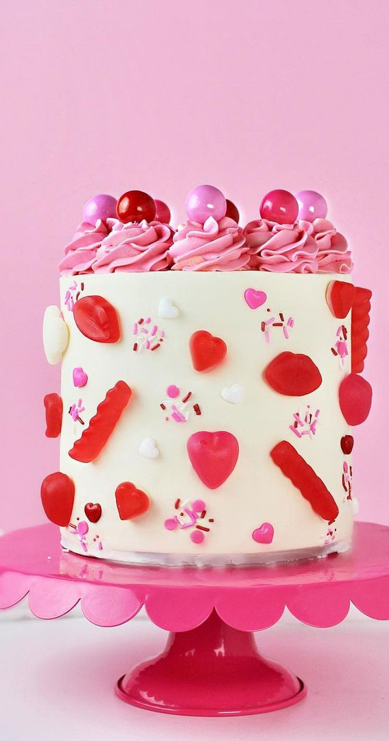 40+ Cute Valentine’s Cake Ideas : Be my valentine?