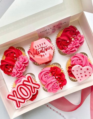 30+ Cute Valentine's Day Cupcakes : XOX