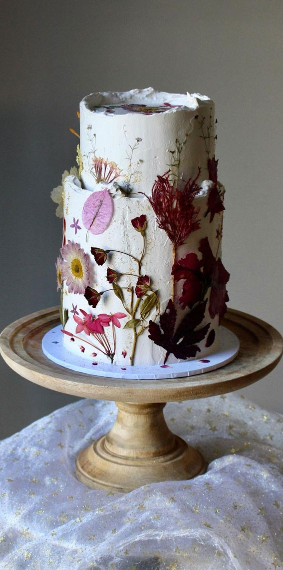 45 Beautiful And Tasty Wedding Cake Trends 2024 | Boho wedding cake,  Bohemian wedding cake, Cake trends