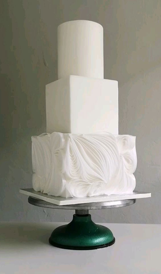 Top 50 Wedding Cake Trends 2023 : Modern White Cake