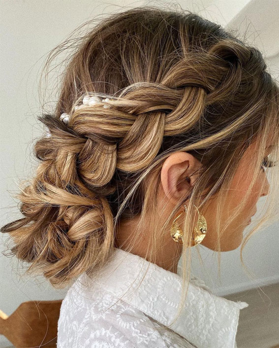53 Best Wedding Hairstyles For 2023 Brides : Dutch braid + Messy Bun