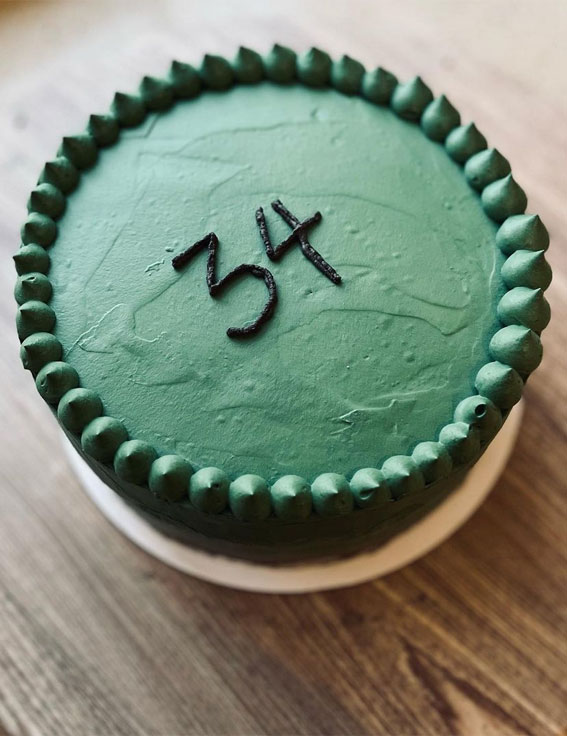 40+ Cute Simple Birthday Cake Ideas : Green Minimalist Cake