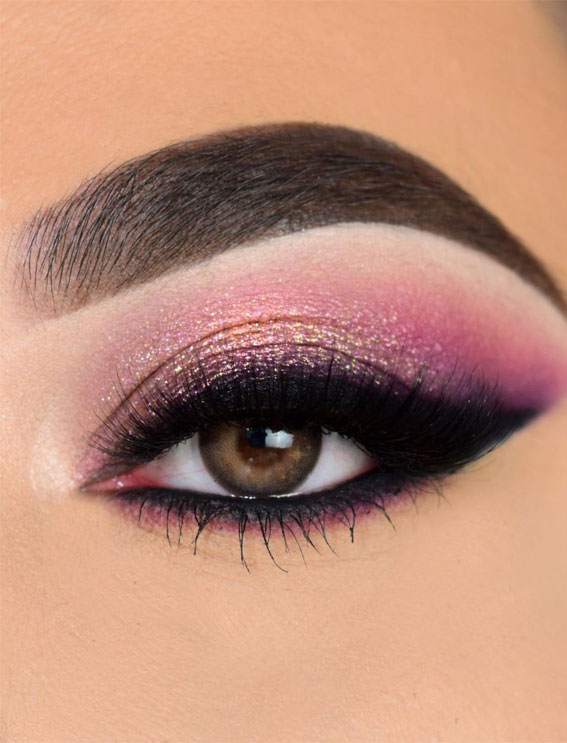 50+Makeup Looks To Make You Shine in 2023 : Ombre Pink Purple