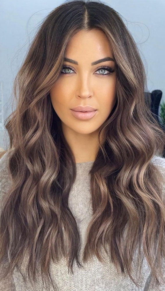 30+ Hair Colour Trends To Try in 2023 : Bronde Hair with Blonde Highlights