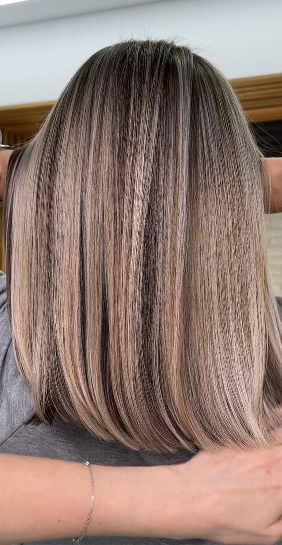 Brown blonde hotsell balayage straight hair