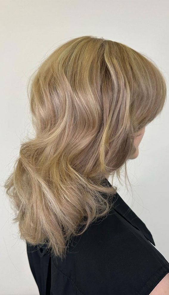 40 Dirty Blonde Hair Colour Ideas : Golden Blonde with Warm Honey Highlights