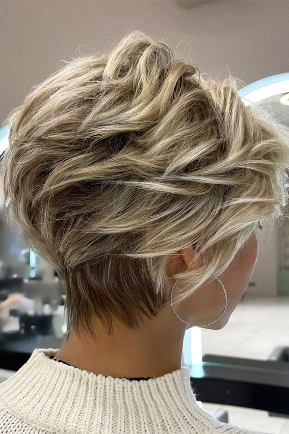 50+ New Haircut Ideas For Women To Try In 2023 : Blonde Layered with Soft  Bangs