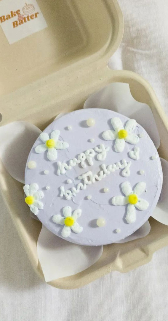 40+ Cute Simple Birthday Cake Ideas : Buttercream Flower Cake