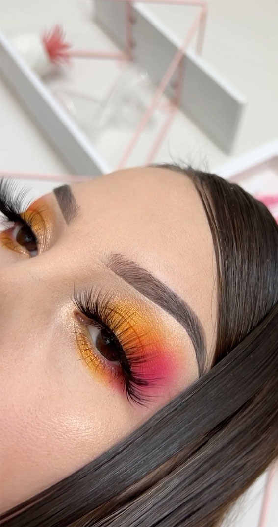 50+Makeup Looks To Make You Shine in 2023 : Fresh Orange and Pink