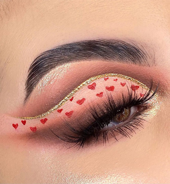 50+Makeup Looks To Make You Shine in 2023 : Tiny Red Heart
