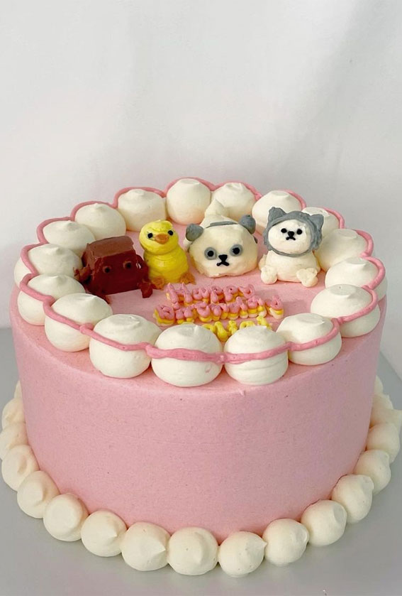 simple birthday cake, minimalist cake, birthday cake ideas, birthday cake trends, birthday cake 2023, cute birthday cake, birthday cake pictures, birthday cake aesthetic