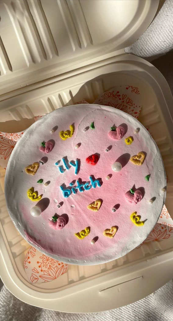 40+ Cute Simple Birthday Cake Ideas : Aesthetic Cake
