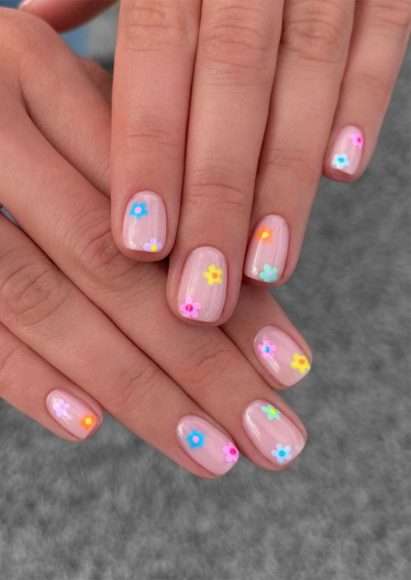 40 Awesome Spring Nail Ideas 2023 Colourful Small Flower Natural Nails