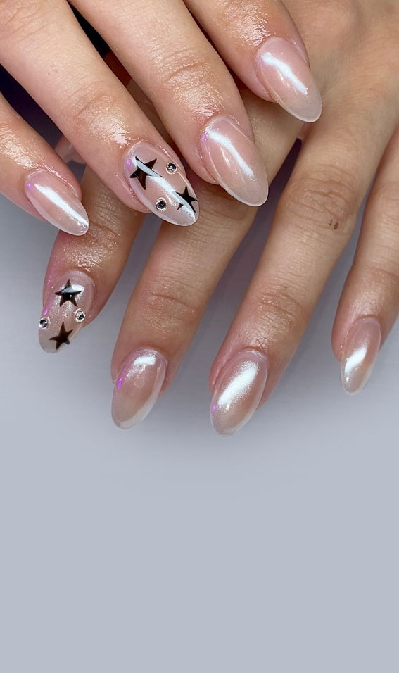 Star Nails Are Trending Now : Glazed Donut Nails + Stars