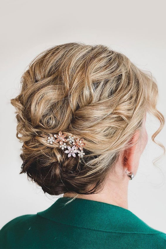 50+ Updo Hairstyles That’re So Stylish : Sleek Textured Messy Updo