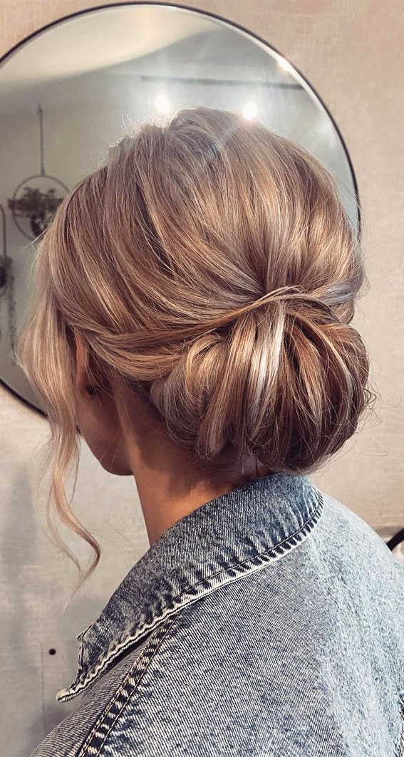 50+ Updo Hairstyles That’re So Stylish : Gorgeous Updo