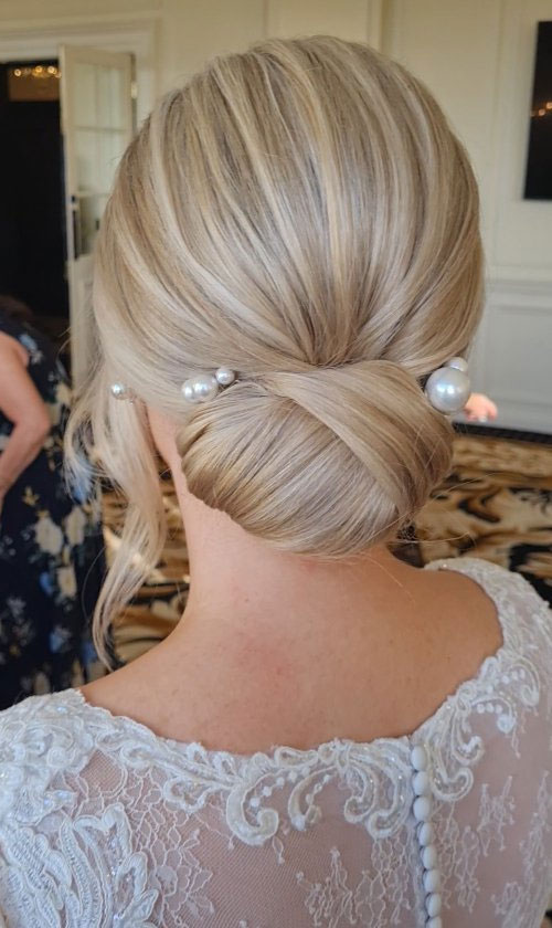 50+ Updo Hairstyles That’re So Stylish : Low Chignon with Pearls