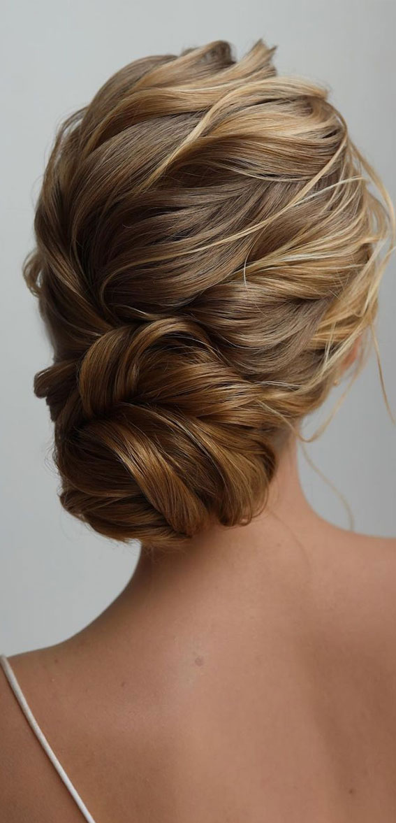 50+ Updo Hairstyles That’re So Stylish : Soft Natural Hair Updo