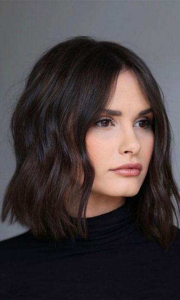 50 Brunette Brown Hair Colours And Hairstyles Brunette Classic Bob 