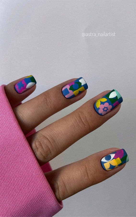 45 Pretty Short Nails For Spring & Summer : Colour-Blocked & Flower Nails