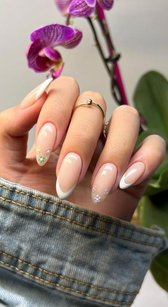 Your Nails Deserve These Floral Designs Ditsy Flower And French Tips 4805