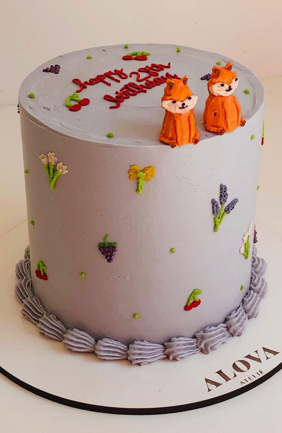 43 Cute Buttercream Flower Cake Ideas : Two Little Foxes