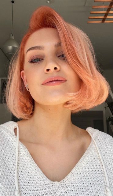 25 Peach Hair Colour Ideas Thatre Perfect For Summer Peach Bob Dark Peach Side Part 