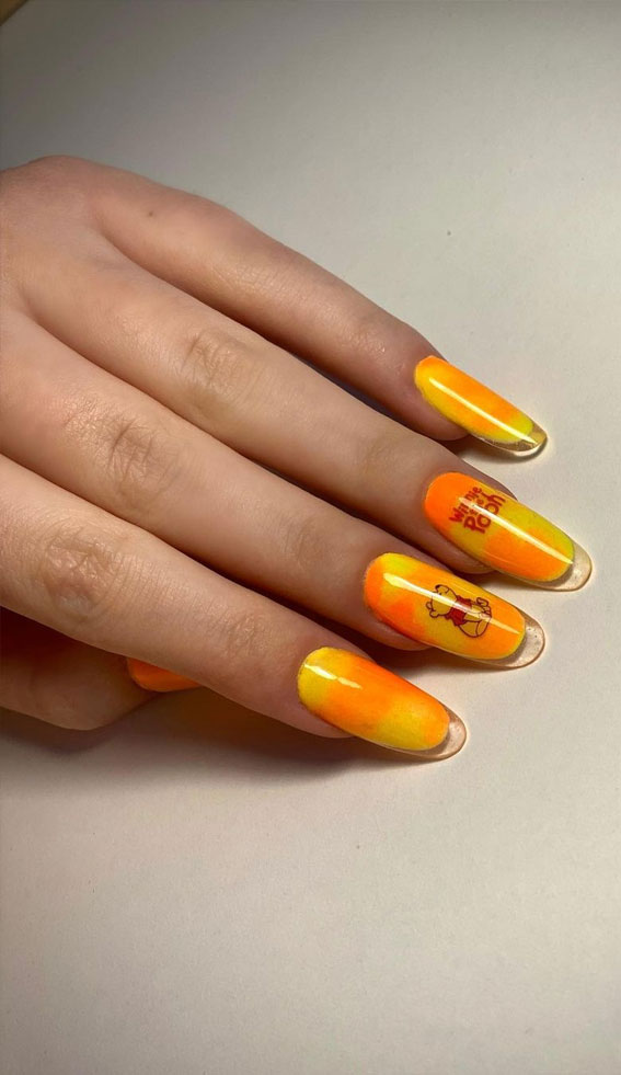 French Glass Nails That’re Sophisticated and Understated :