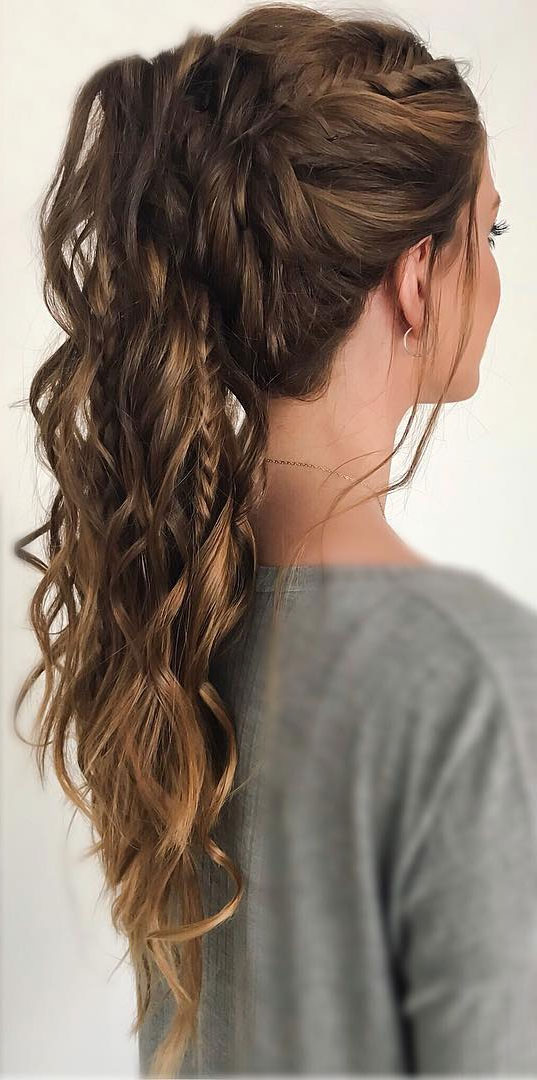 Cute Hairstyles That're Perfect For Warm Weather : Fishtail Braided ...
