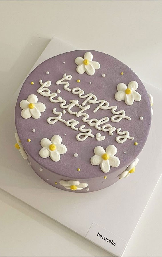 50+Cute Minimalist Buttercream Cakes : Lavender Buttercream Cake