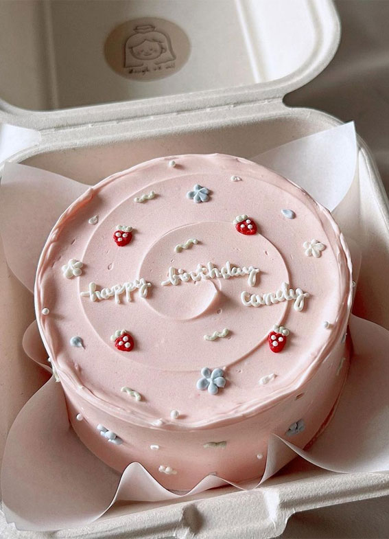 50+Cute Minimalist Buttercream Cakes : Tiny Strawberry Pink Cake