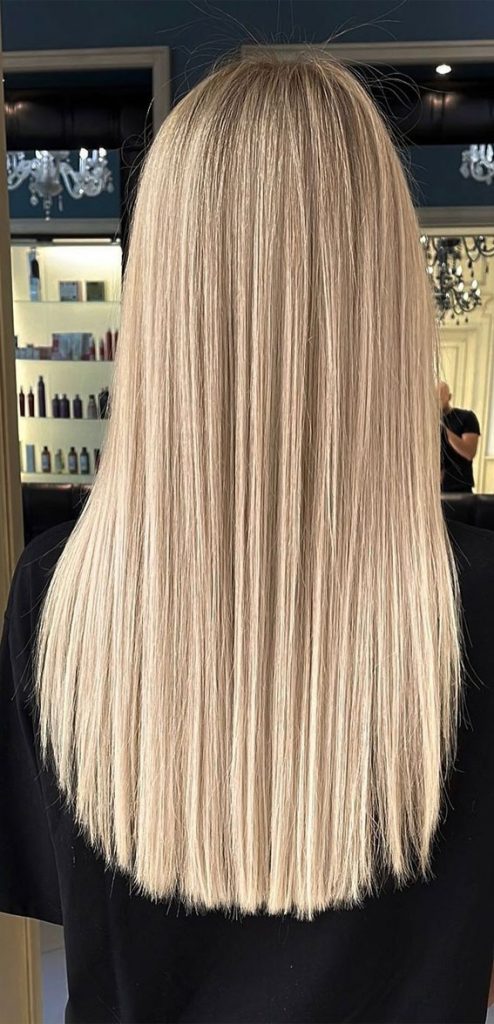 32 Trendy Blonde Hair Colour Ideas : Dark Beige Blonde