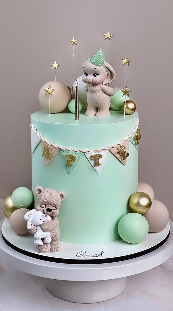 A Cake to Celebrate your Little One : Light Green Cake