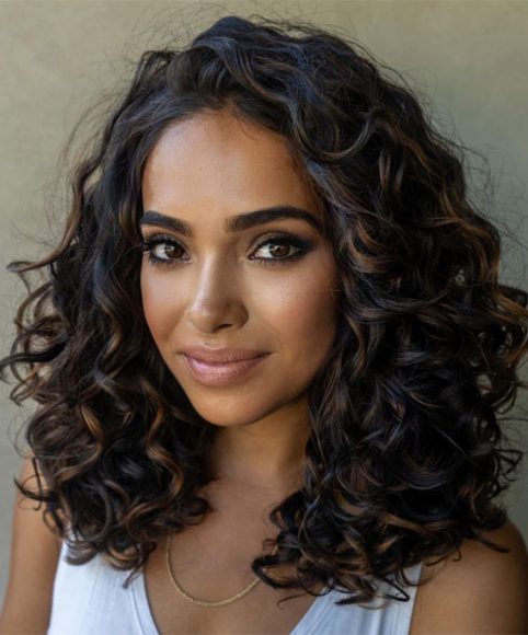 35 Low-Maintenance Soft Curly Bob Haircuts : Face Framing Shoulder Length