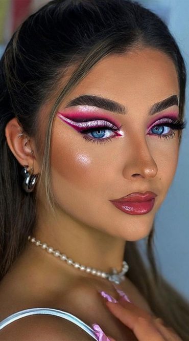 Bold And Bright Summer Makeup Vibrant & Daring : Shimmery Pink Dream