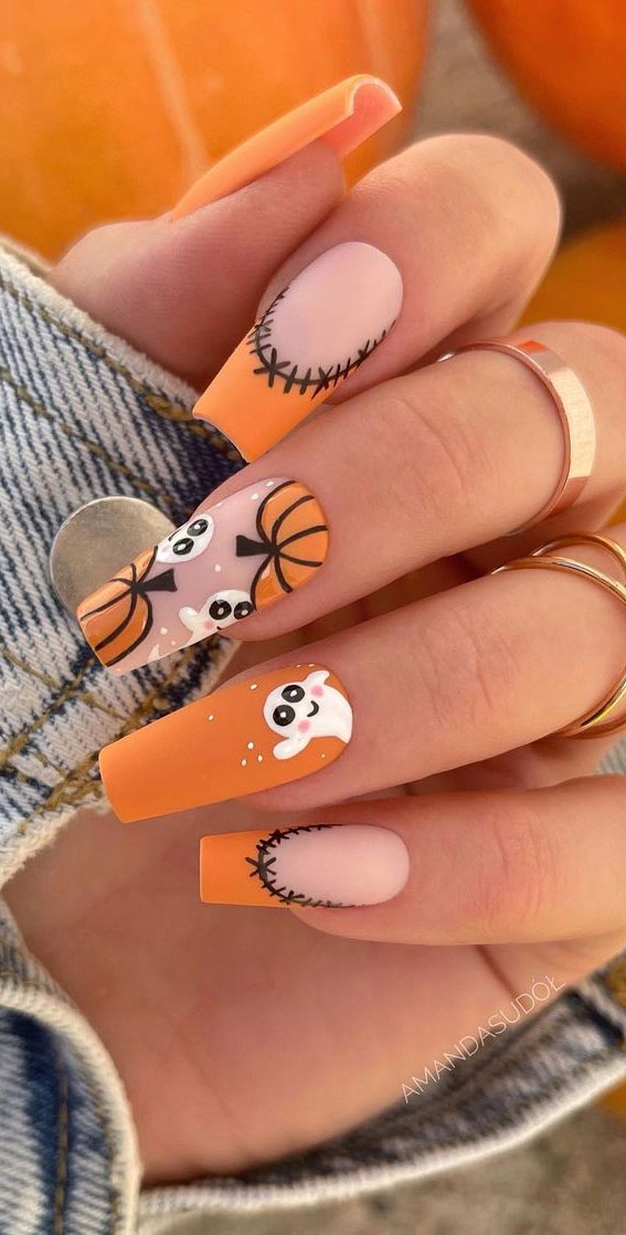 30 Spooktacular Halloween Nail Designs : Shades of Pumpkin Spooky Nails