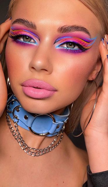 Bold And Bright Summer Makeup Vibrant And Daring Shades Of Pink And Blue