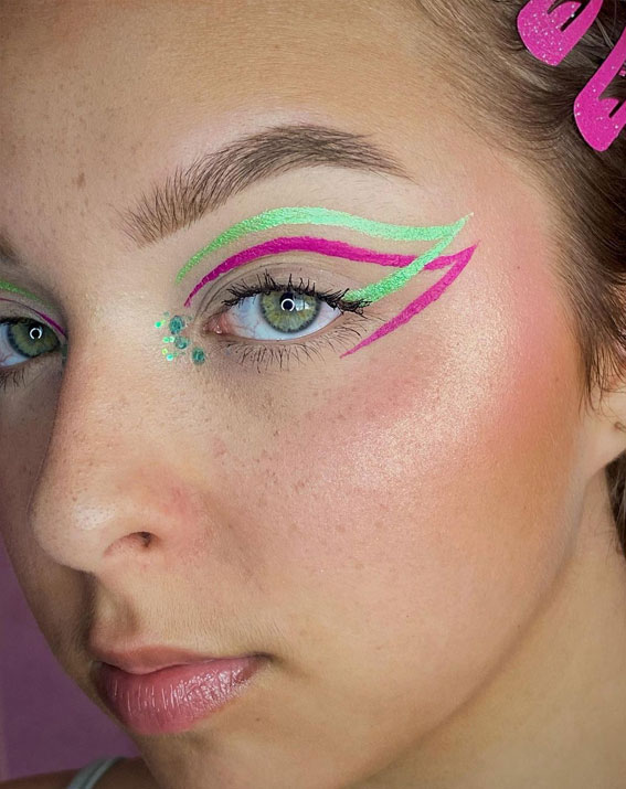 Bold and Bright Summer Makeup Vibrant & Daring : Green & Pink Graphic Lines