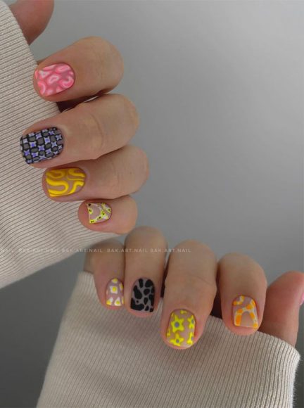 Dive Into Summer With Vibrant Nail Art Designs Mismatch Short Nails