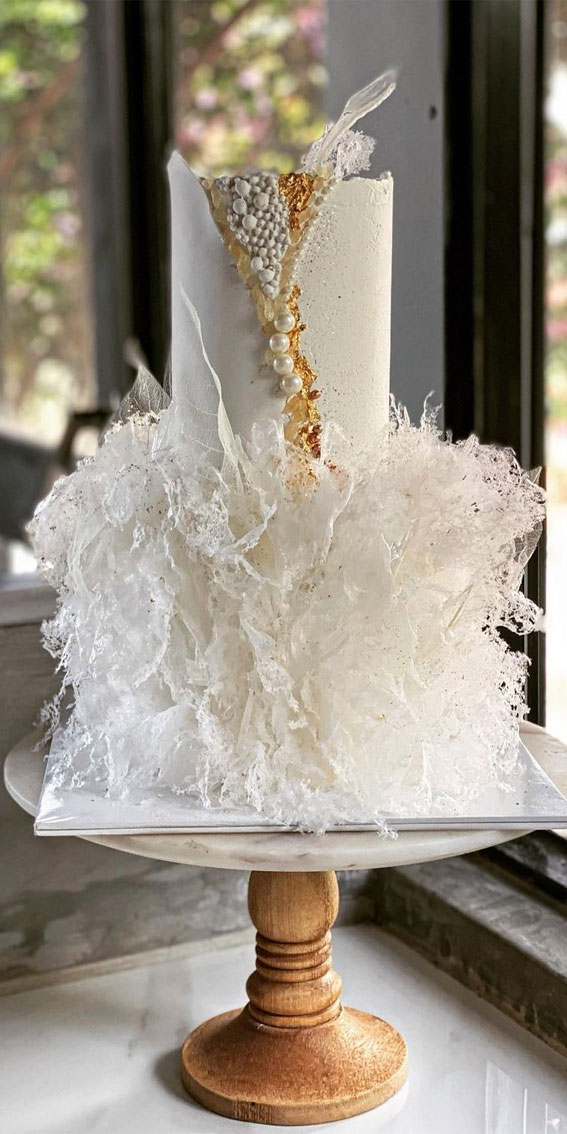 40 Eternal Elegance Wedding Cake Ideas : Elegance Wedding Cake with Pearl & Gold Details