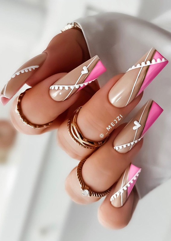 30 Playful Pink Nail Art Designs for Every Occasion : White Scallop & Side Pink Tips
